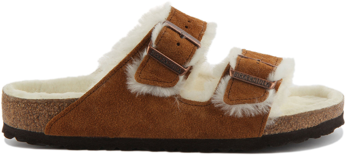 Sandales Birkenstock Arizona | daim doublé de peau lainée vison pour femmes